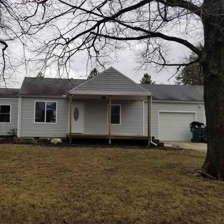 Rent this 3 bed house on 726 North McKenzie Street in Muncie, IN 47304