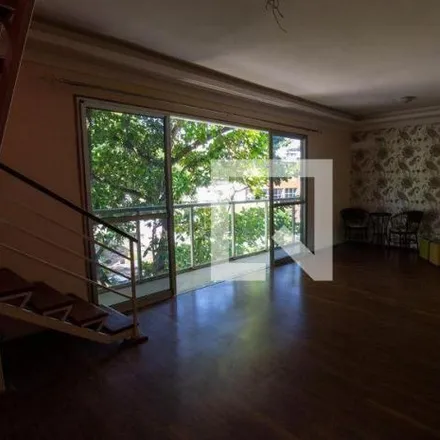Buy this 3 bed apartment on Rua Jaime Perdigão 490 in Tauá, Rio de Janeiro - RJ