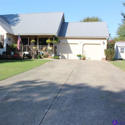 Rent this 3 bed house on 400 Nancye Drive in Leitchfield, KY 42754