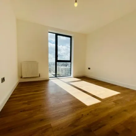 Image 8 - Ajax Avenue, Colindale Avenue, London, NW9 5HB, United Kingdom - Apartment for rent
