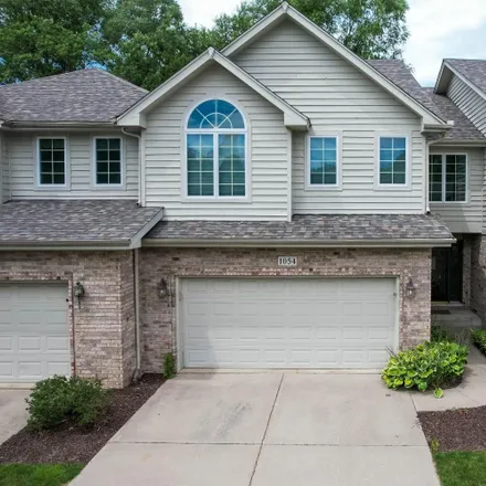 Buy this 3 bed townhouse on 1054 Mission Hills Court in Chesterton, IN 46304