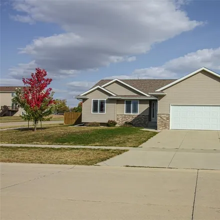 Buy this 3 bed house on 1765 49th Street in Marion, IA 52302