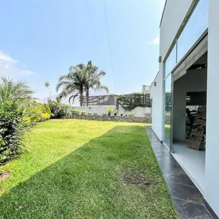 Buy this 4 bed house on Calle Islas Virgenes Esq. K5 in La Molina, Lima Metropolitan Area 15026