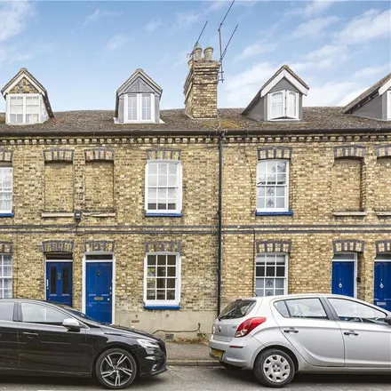 Rent this 3 bed townhouse on 13 Cranham Terrace in Oxford, OX2 6DS