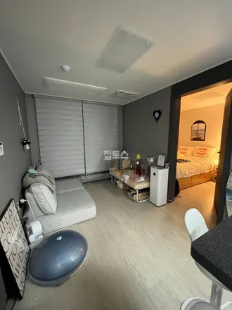 Image 7 - 서울특별시 동작구 사당동 1007-13 - Apartment for rent