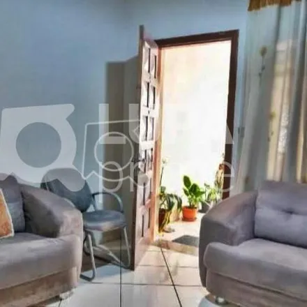 Buy this 3 bed house on Rua Bentureli 33 in Vila Ede, São Paulo - SP