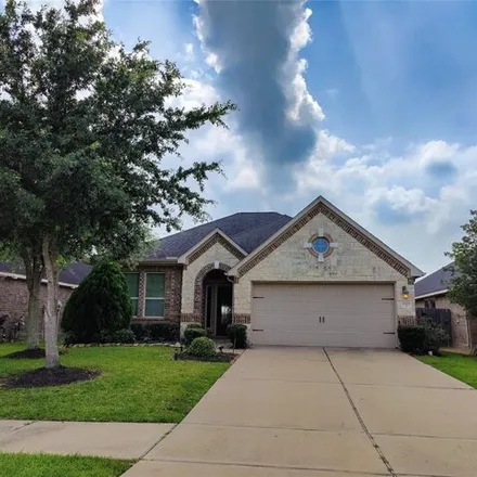 Rent this 3 bed house on 8800 Houston Falls Lane in Fort Bend County, TX 77407