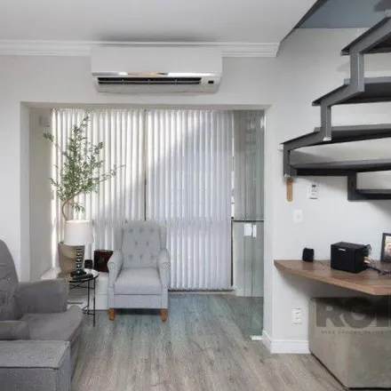 Buy this 2 bed apartment on Rua Silva Jardim in Montserrat, Porto Alegre - RS