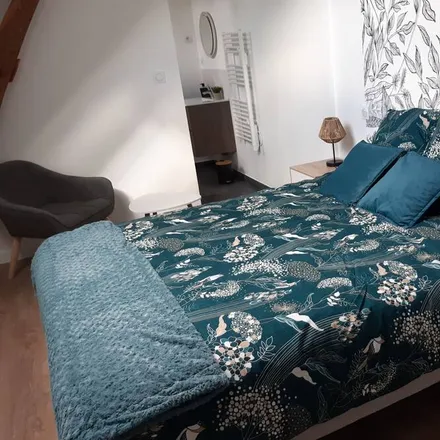 Rent this 2 bed apartment on 37800 Noyant-de-Touraine