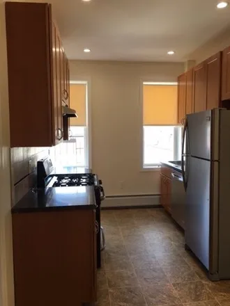 Image 8 - 40 Beacon Avenue, Jersey City, NJ 07306, USA - Apartment for rent