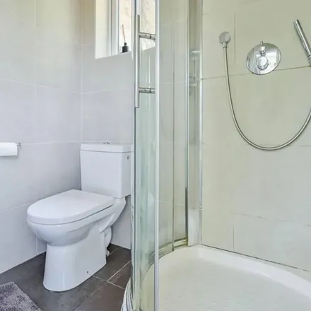 Image 2 - 10 Wickham Gardens, London, SE4 1LY, United Kingdom - Apartment for rent