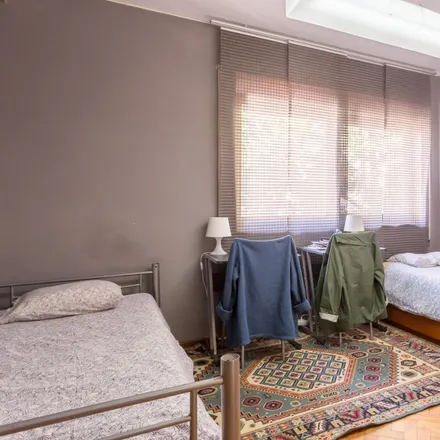 Rent this 6 bed room on Rua Doutor Luís Pinto da Fonseca in 4350-162 Porto, Portugal