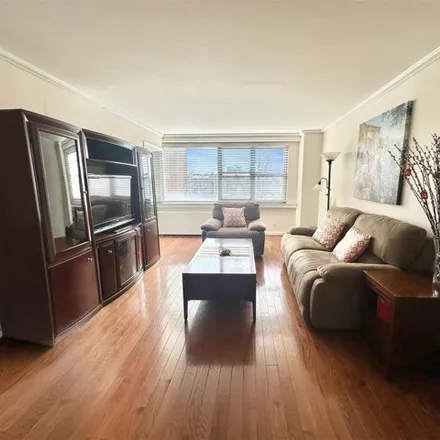 Buy this studio apartment on Fairview in 61-20 Grand Central Parkway, New York