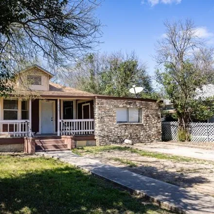 Image 4 - Tivy Street, Kerrville, TX 78029, USA - House for sale