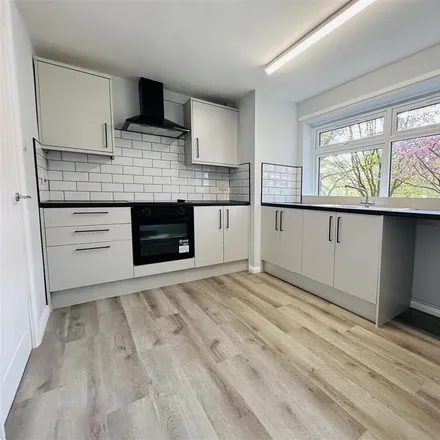 Image 3 - 37-51 Upper Street, Tettenhall Wood, WV6 8QF, United Kingdom - Apartment for rent