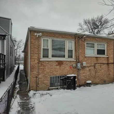 Image 2 - 37 East 99th Place, Chicago, IL 60628, USA - House for sale