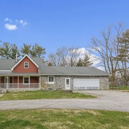 Buy this 5 bed house on 1152 West 800 North in Mechanicsburg, Boone County