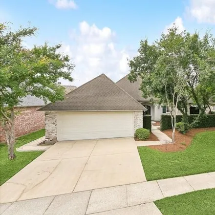 Buy this 3 bed house on 761 Wheatsheaf Dr in Baton Rouge, Louisiana