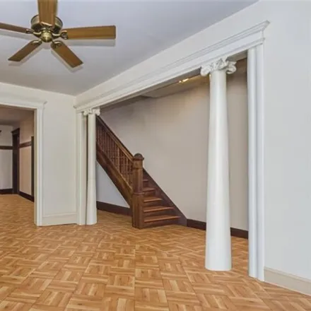 Image 3 - 1776 West 10th Street, New York, NY 11223, USA - House for sale