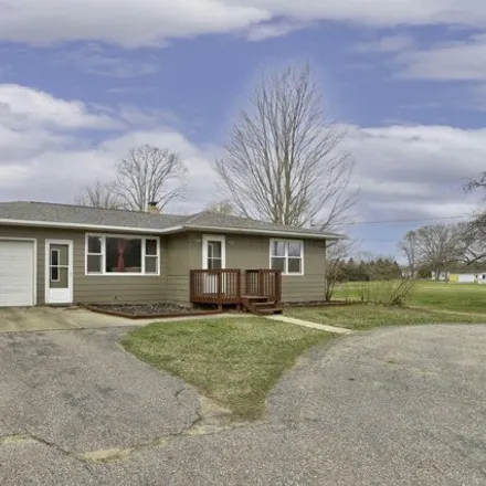 Buy this 3 bed house on 07280 68th St in South Haven, Michigan