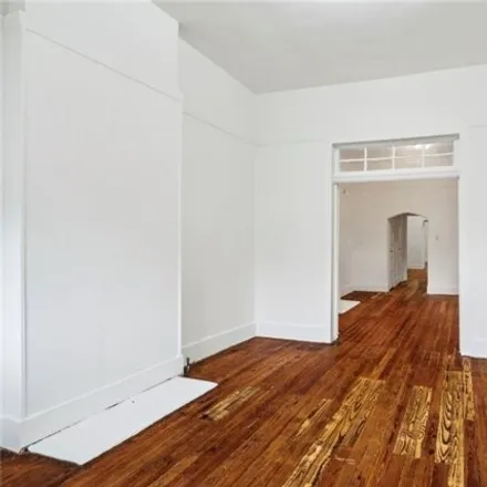 Image 2 - 1211 Magazine Street, New Orleans, LA 70130, USA - House for rent