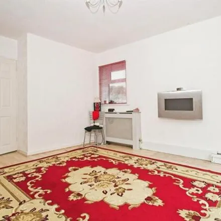 Image 4 - Coed Lee, Cwmbran, NP44 7EL, United Kingdom - Apartment for sale