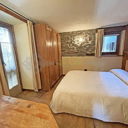 Rent this 1 bed apartment on Via/Rue Circonvallazione in 11013 Courmayeur, Italy