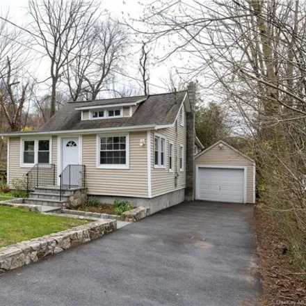 Buy this 2 bed house on 46 Putnam Drive in Lake Carmel, NY 10512