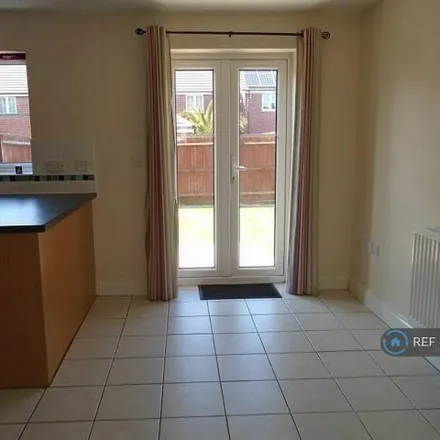 Image 3 - 1 & 2 Palmyra Place, Eastbourne, BN23 5AD, United Kingdom - Townhouse for rent