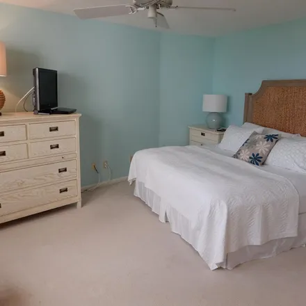 Image 4 - Ocean Avenue, Riviera Beach, FL 33404, USA - Apartment for rent