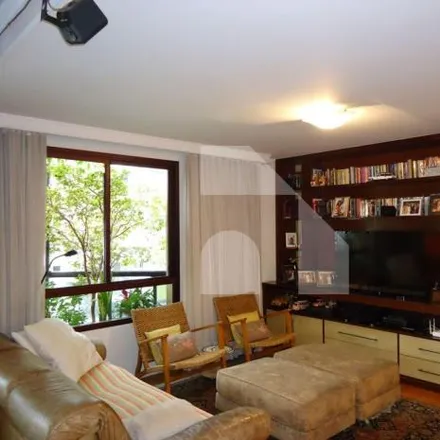 Rent this 4 bed apartment on Rua Baronesa de Itu 780 in Santa Cecília, São Paulo - SP