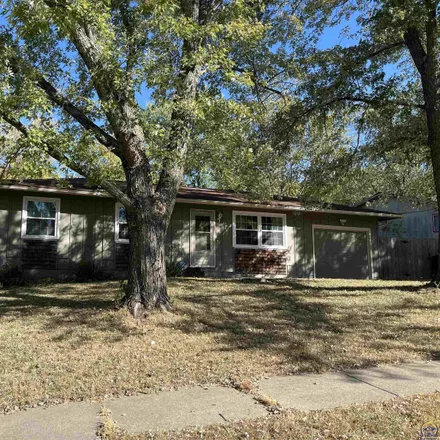 Buy this 3 bed house on 3704 Southeast Evans Drive in Topeka, KS 66609