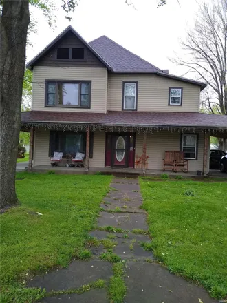 Buy this 3 bed house on 204 East Pine Street in Percy, Randolph County