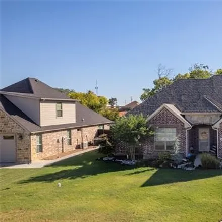 Buy this 4 bed house on 414 Hidden Path in Ardmore, OK 73401