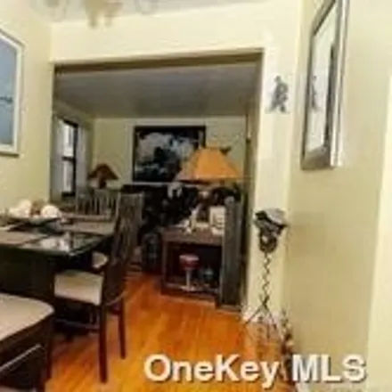 Image 4 - 83-20 98th Street, New York, NY 11421, USA - Apartment for sale