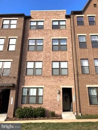 Rent this 3 bed condo on Cappamore Terrace in Ashburn, VA 29166