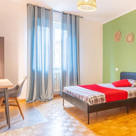Rent this 2 bed room on Via Giambattista Tiepolo in 20092 Cinisello Balsamo MI, Italy