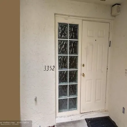 Image 5 - 3334 Water Oak Drive, Hollywood, FL 33021, USA - House for sale