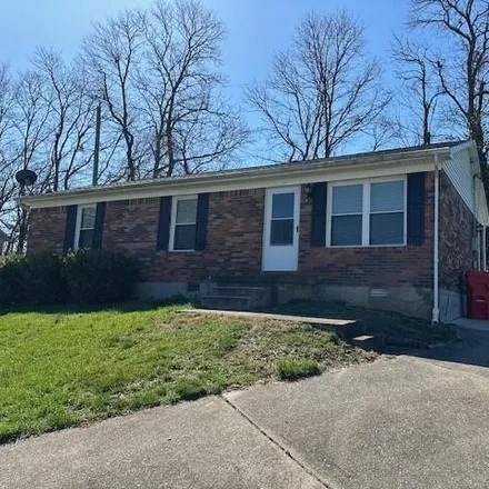 Buy this 3 bed house on Harrison County High School;Harrison County Middle School;Southside Elementary School;Harrison County Area Technology Center in Dalewood Drive, Cynthiana