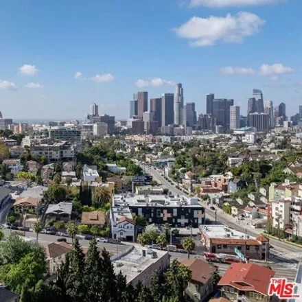 Image 4 - Vin Scully Avenue, Los Angeles, CA 90090, USA - House for sale