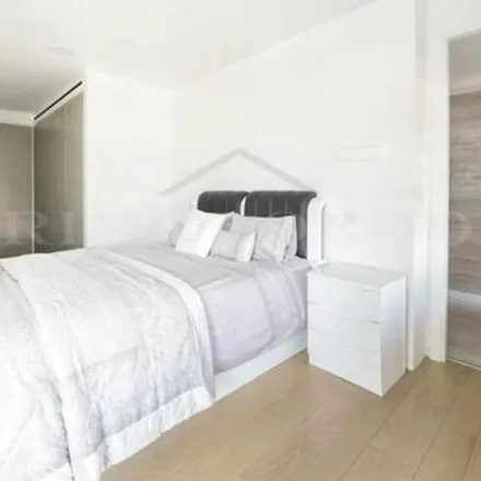 Image 2 - Victoria Station, Phipps Mews, London, SW1W 9AX, United Kingdom - Apartment for rent