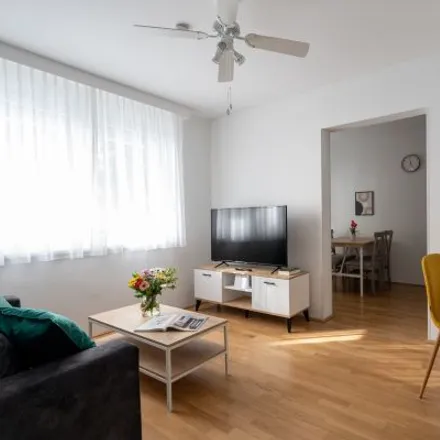 Rent this 3 bed apartment on Inzersdorfer Straße 121 in 1100 Vienna, Austria