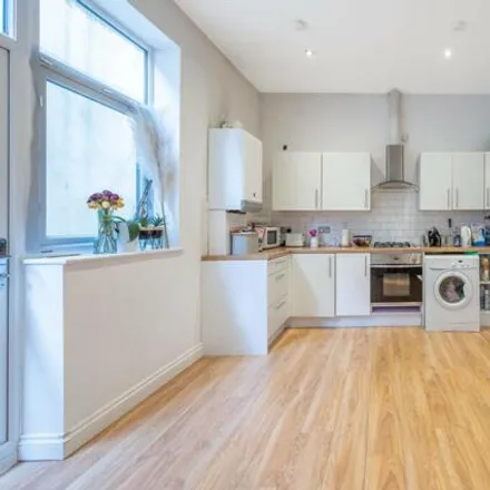 Buy this 1 bed apartment on Second Avenue in London, NW4 1DJ