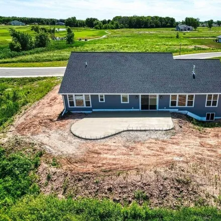 Image 3 - Royal Saint Patrick's Golf Links, 201 Royal Saint Pat's Drive, Wrightstown, Outagamie County, WI 54180, USA - House for sale