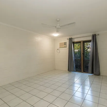 Image 8 - Queens Road, Railway Estate QLD 4812, Australia - Apartment for rent