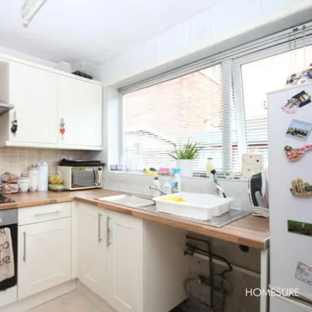 Rent this 2 bed townhouse on Longton Lane Community Primary School in Longton Lane, St Helens