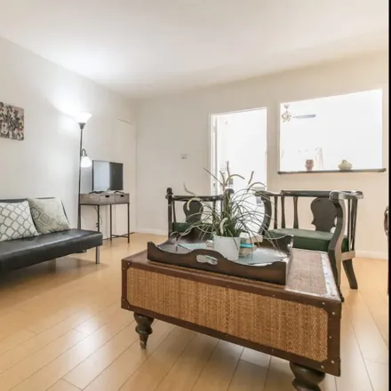 Image 3 - 1199 North Orange Grove Avenue, West Hollywood, CA 90046, USA - House for rent