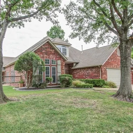 Image 2 - 1321 West Omaha Place, Broken Arrow, OK 74012, USA - House for sale