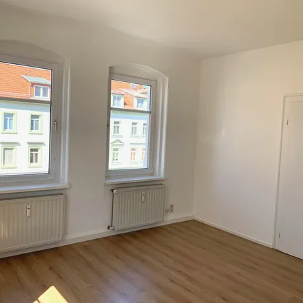 Rent this 2 bed apartment on Großer Schneisenweg in 99986 Kammerforst, Germany