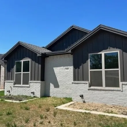 Rent this 3 bed house on 3846 60th Street in Lubbock, TX 79413